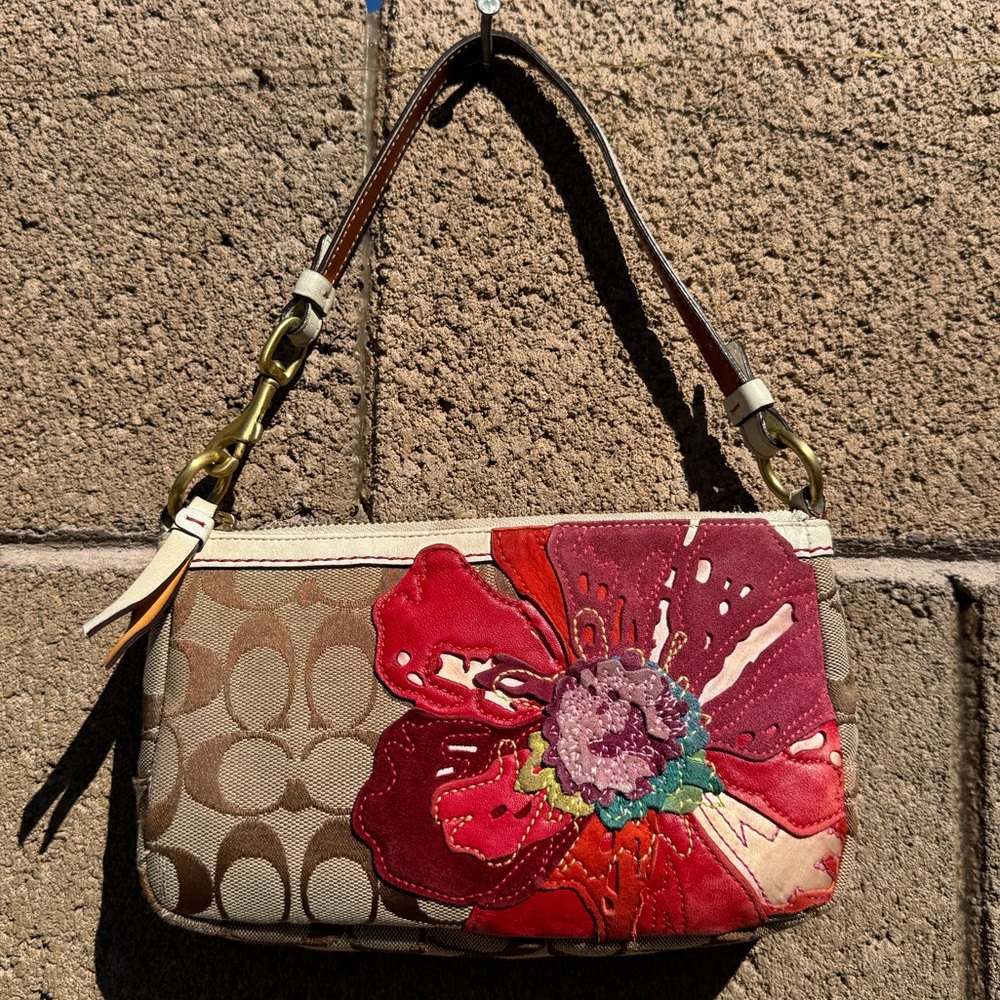 Vintage Coach Poppy Floral Mini Demi